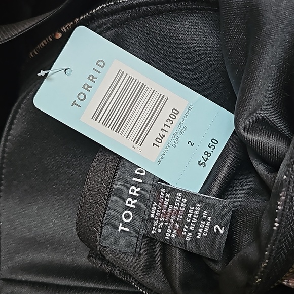 Torrid Sexy-Velvet Floral ZipUp Corset NWT $48 Size 2 - Picture 8 of 9